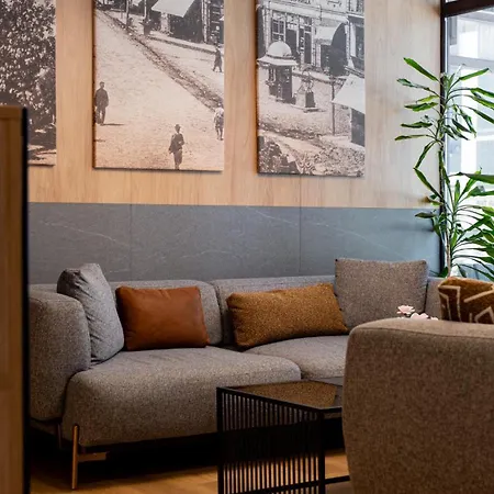 Avenue Hotel 3*