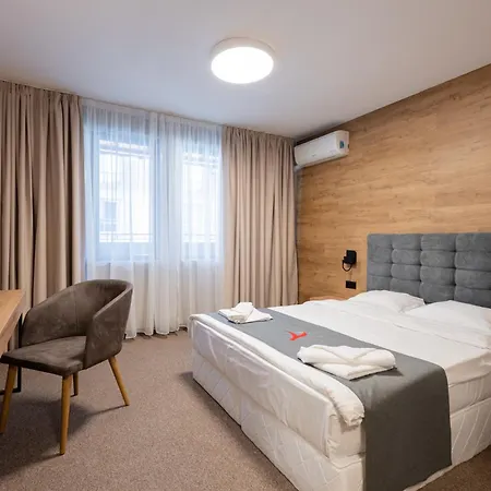 Avenue 3* Μπουργκάς
